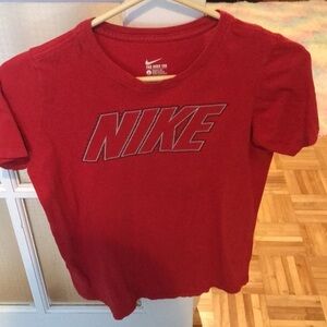 Nike T-shirt​​​​​